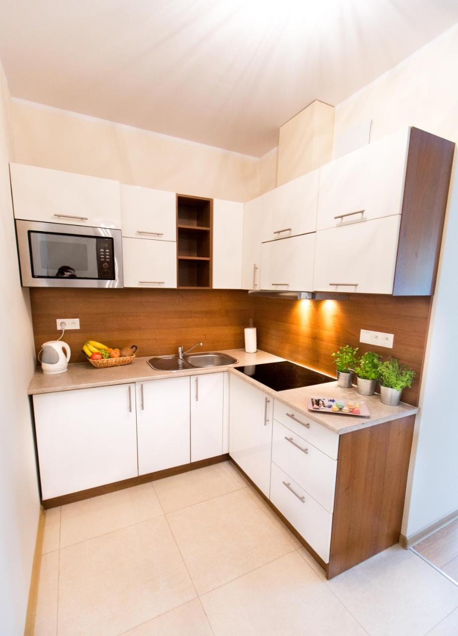 Pcd Aparthotel Wola Varsavia Esterno foto