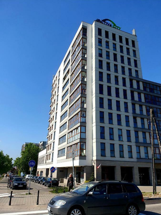 Pcd Aparthotel Wola Varsavia Esterno foto